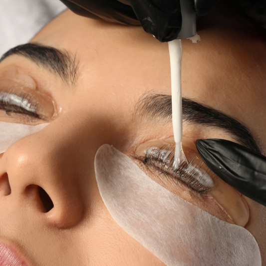Formation combinée : Rehaussement de cils - Browlift - Henna brows